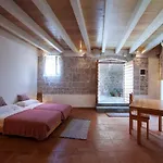 Authentic Stone House Kut *