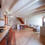 Authentic Stone House Kut 펜션 비스