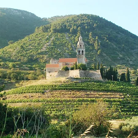 بيت للعطل Authentic Stone House Kut *